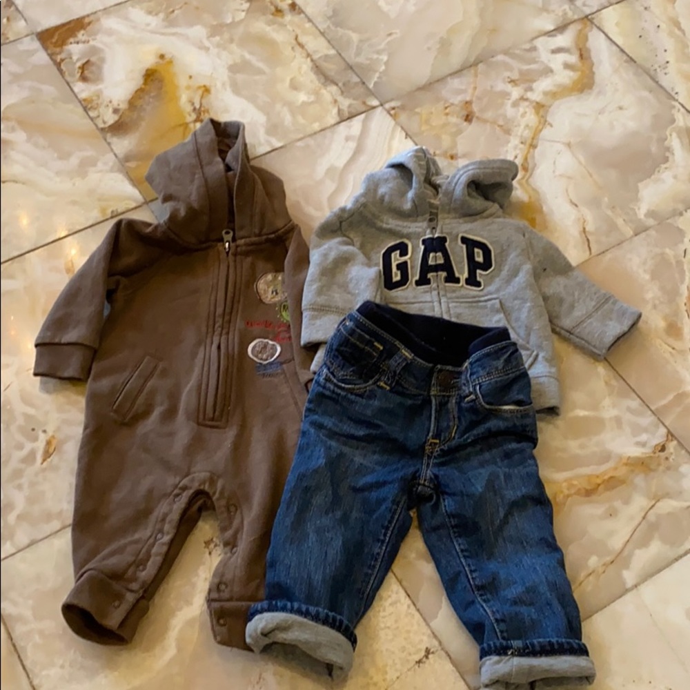 Baby boy outfit size 0-3 months
